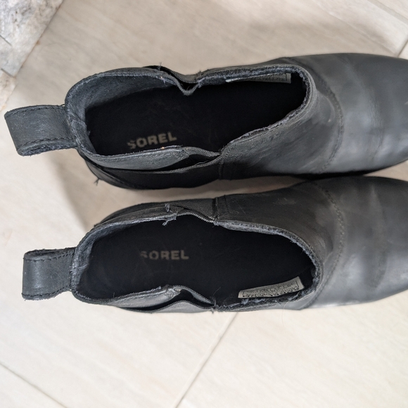 Sorel Emelie Chelsea Boots - Picture 4 of 7